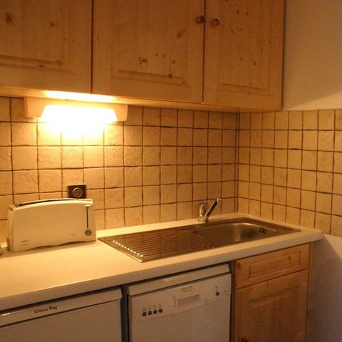 Apartment 6 persons - 2-room flat with sleeping area sleeps 6
