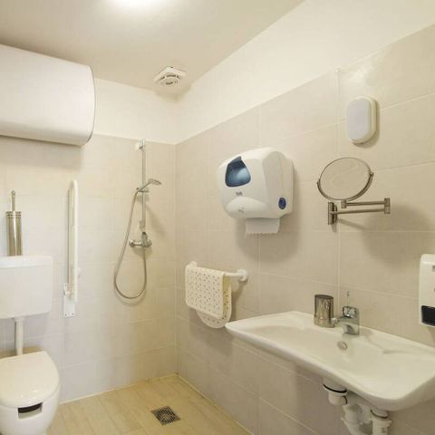 APPARTEMENT 4 personen - Bove