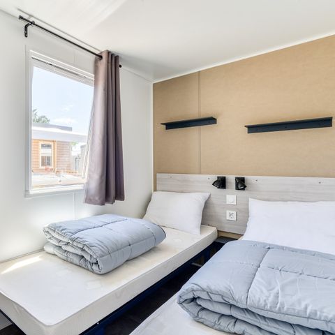 Mobilheim 6 personen - Premium | 3 Zi. | 6 Pers. | Erhöhte Terrasse | 2 Bad | Klimaanlage | TV