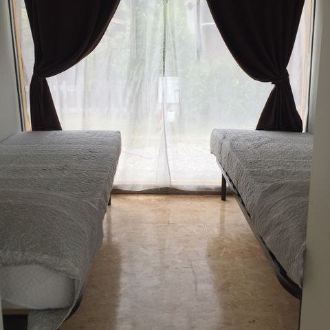 TENT 3 people - MAXI TENT WITH BATHROOM