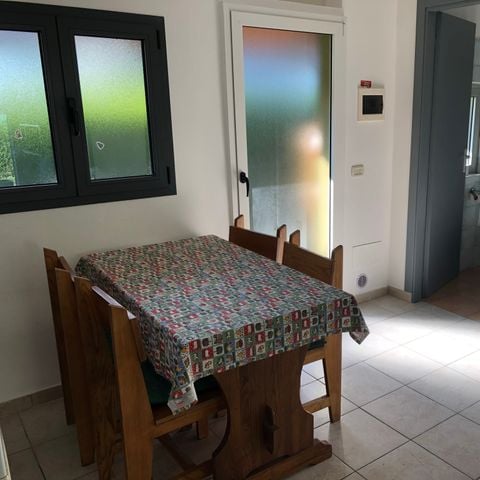 Bungalow 3 personnes - GIALLO AVEC TERRASSE PRIVEE