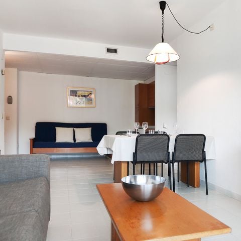 APPARTAMENTO 5 persone - Tipo 2/5 D vista piscina