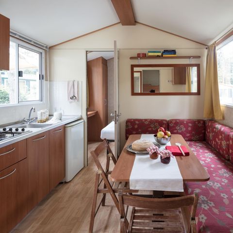 MOBILE HOME 5 people - MODEL F - FAMILY