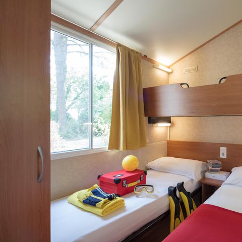 MOBILE HOME 5 people - MODEL F - FAMILY