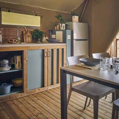 Canvas and wooden tent 6 persons - Toilé furnished comfort - 3 rooms