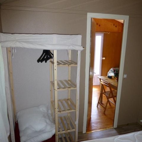 CHALET 4 personnes - Chalet Standard 25m² (1 chambre) - Terrasse couverte 9m² 2/4 pers