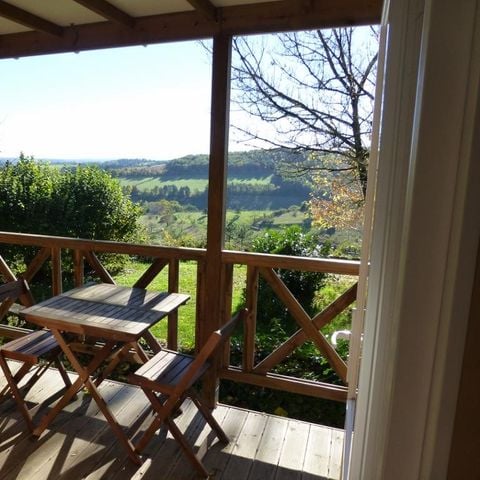 CHALET 2 personnes - Chalet Noisette Confort 16m² (1 chambre) - Terrasse couverte 8m² - TV 2 pers