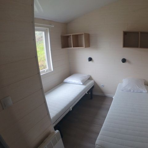 Chalet 4 Personen - Chalet Premium 30m² (2 Zimmer) + überdachte Terrasse 12m² + Klimaanlage + TV + LV 4 Pers.