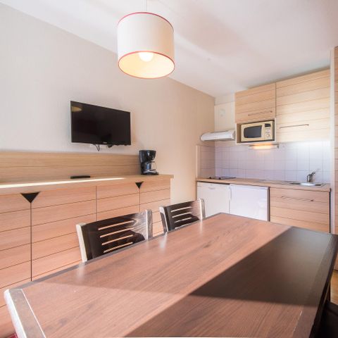 APARTMENT 4 people - Classic 1-bedroom flat for 4 people with a view