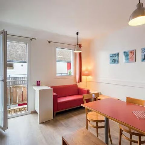 Apartement 5 Personen - Essentiel, 2 Schlafzimmer, 4A+1E, Balkon, PENNTI