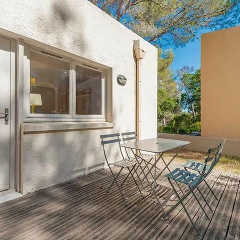 Bedroom 4 persons - Classic 2-Bedroom, Sleeps 4, Terrace, Air Conditioning