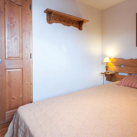 APPARTAMENTO 4 persone - BALCONE ESSENZIALE - 2P22E