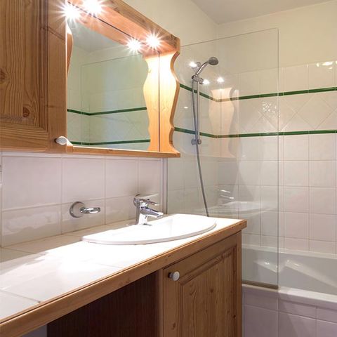 APARTEMENTO 6 personas - ESENCIAL VISTA BALCÓN - 3P42EV