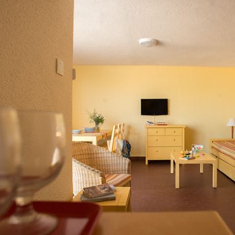 APARTMENT 4 people - Premium 2 room floor (2P4PS)