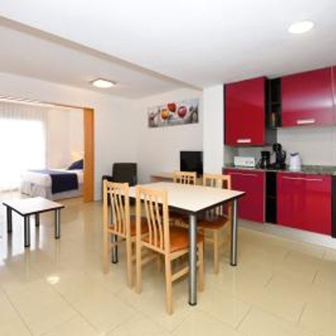 APARTMENT 6 people - A3 4/6 persons