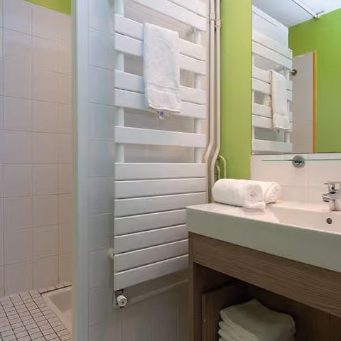 Hotelkamer 4 personen - Klassieke Lgt-kamer voor 4 personen met terras