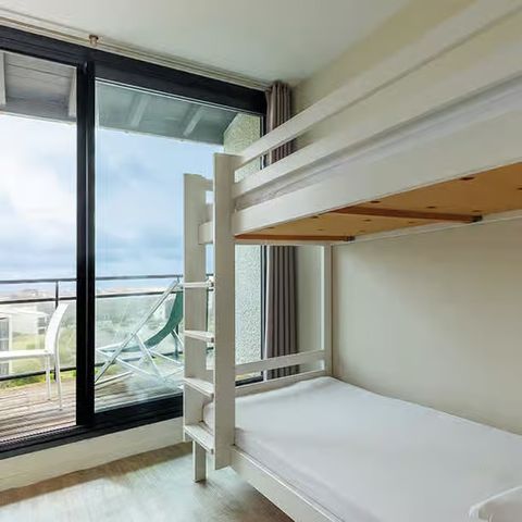 Apartment 6 persons - Premium 2-bedroom flat for 6 people, stunning views, terrace, air conditioning