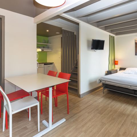 APARTEMENTO 6 personas - Apartamento clásico dúplex, 6 personas, zona de dormitorio, terraza, pinar