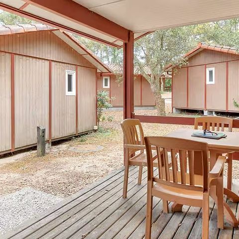 Chalet 4 Personen - Essentiel Chalet mit 2 Schlafzimmern für 4 Personen im Pinienwald, nicht renoviert