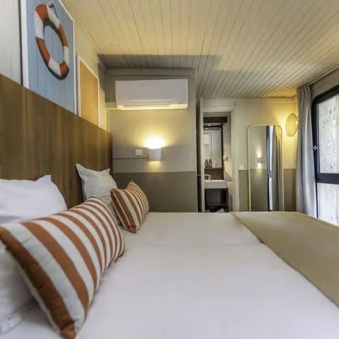 Bungalow 6 personen - Klassisches Bung-Haus mit 3 Schlafzimmern, für 6 Personen, mit Terrasse