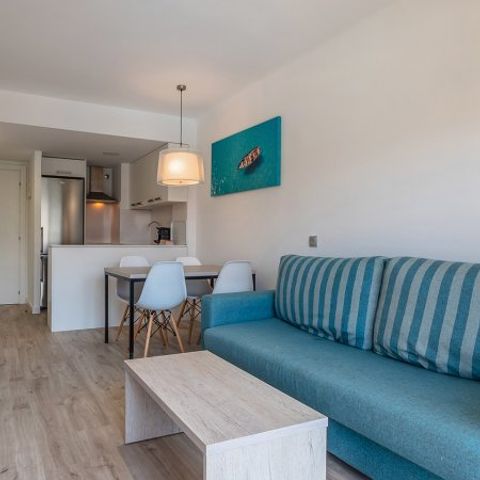 APARTMENT 4 people - A1