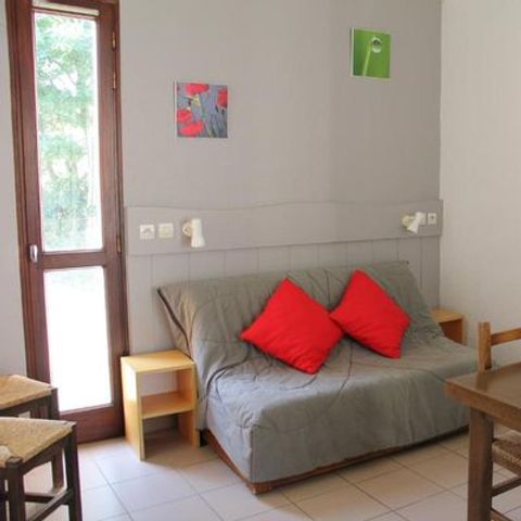 COUNTRY HOUSE 6 people