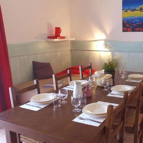 COUNTRY HOUSE 8 people