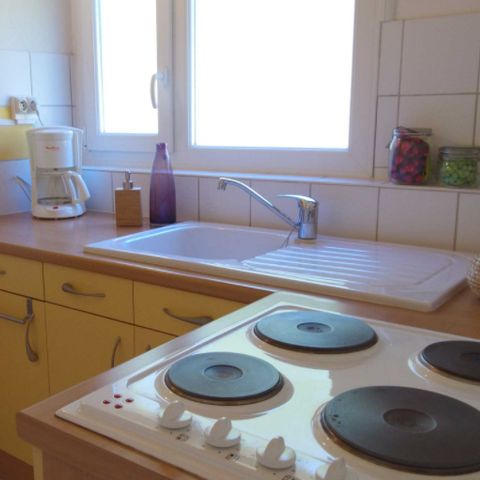 LANDHAUS 5 Personen - 2 Münzen