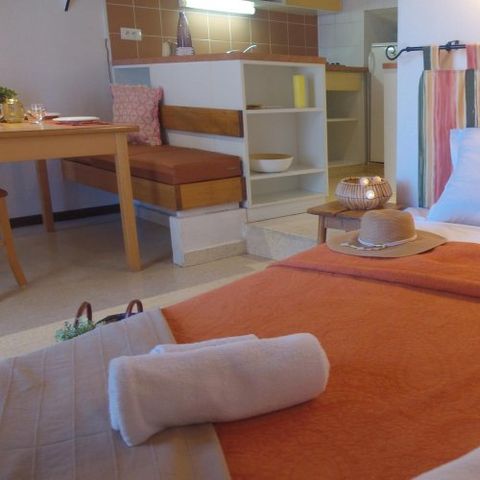 LANDHUIS 5 personen - 2 stuks