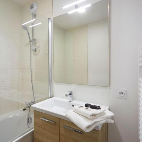 APARTEMENTO 8 personas - G/338_CABINA DE 3 HABITACIONES PARA 8 PERSONAS