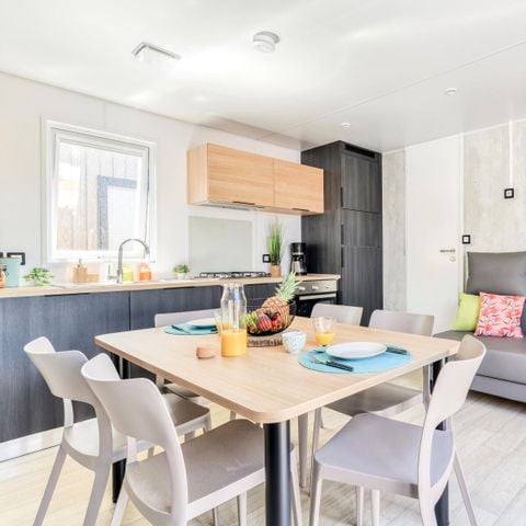 Stacaravan 6 personen - COTTAGE 3P/6 personen Airconditioning + TV