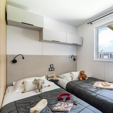 Stacaravan 6 personen - Cabane Premium 4 Kamers 6 Personen Airconditioning + TV