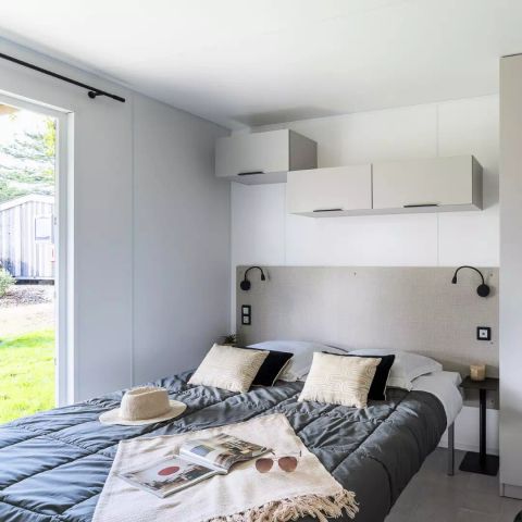 Mobilheim 4 personen - Premium Hütte 3 Zimmer 4 Personen Klimatisiert + TV