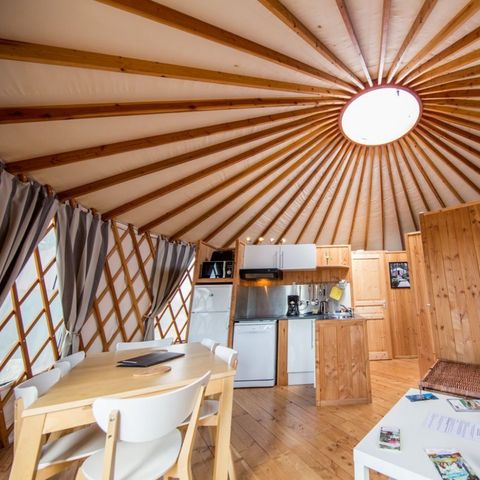 UNUSUAL ACCOMMODATION 8 people - BIG