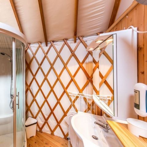 UNUSUAL ACCOMMODATION 8 people - BIG