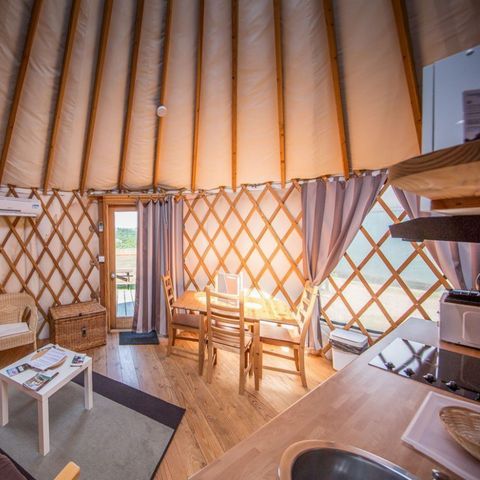 AUßERGEWÖHNLICHE UNTERKUNFT 6 Personen - Yourte Moyenne 3 Zimmer 4/6 Personen Klimatisiert