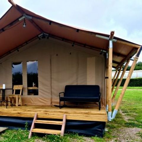 Canvas and wooden tent 4 persons - LODGE SAFARI