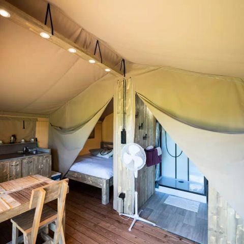 Canvas and wooden tent 4 persons - Lodge Safari 2 Rooms 4 Persons (2 adults + 2 children -10 years) + Jaccuzi