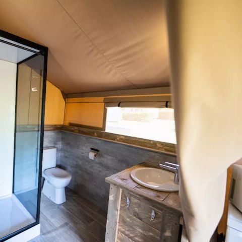 SafariZelt 4 Personen - 2-Zimmer-Safari-Lodge 4 Personen (2 Erwachsene + 2 Kinder -10 Jahre) + Jaccuzi