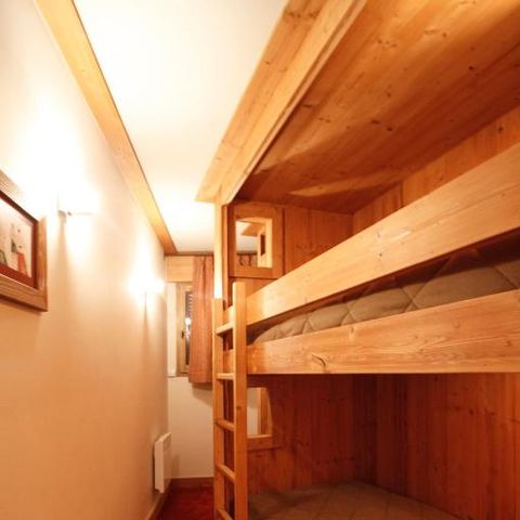 Apartment 10 persons - 6-room duplex