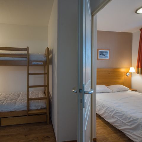 Piso 6 personas - Cabaña de 2 habitaciones para 6 personas - Vista a la montaña (2P6V)