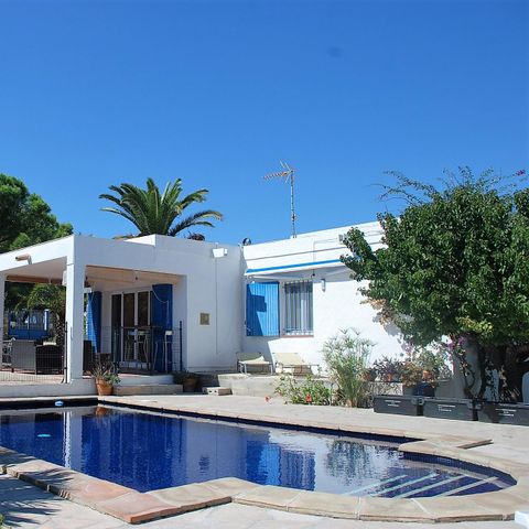 VILLA 8 persone - 3 camere da letto - 2 bagni 6/8 pers