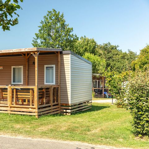 BUNGALOW 6 persone - Mobil-home | Premium | 3 Camere da letto | 6 Persone | Terrazza Lounge | Aria condizionata | TV