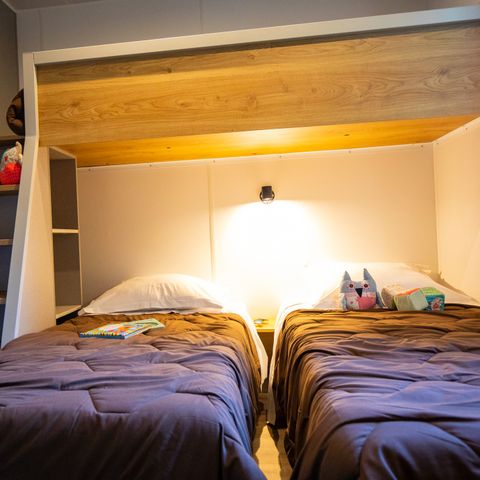 Mobilheim 5 personen - Premium Exclusive | 2 Zi. | 5 Pers. | Erhöhte Terrasse | 2 Bad | Klimaanlage | TV