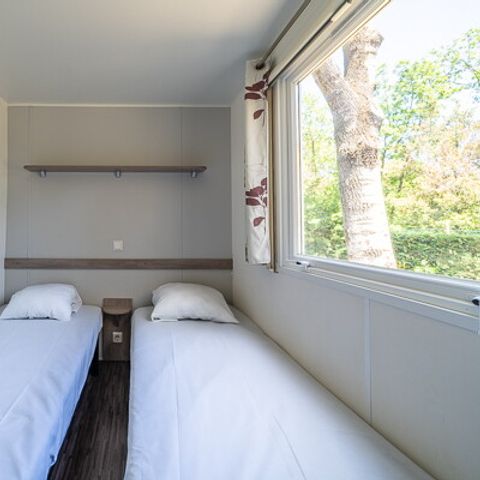 MOBILHOME 6 personnes - Mobil-home | Classic | 2 Ch. | 6 Pers. | Terrasse surélevée non couverte | Clim.