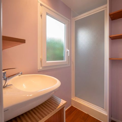 Bungalow 4 Personen - Mobilheim | Classic | 2 Zi. | 4 Pers. | Einfache Terrasse