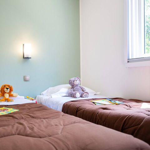 Bungalow 6 personen - Stacaravan | Premium Exclusief | 3 slaapkamers | 6 pers | Verhoogd terras | 2 badkamers | Airconditioning | TV