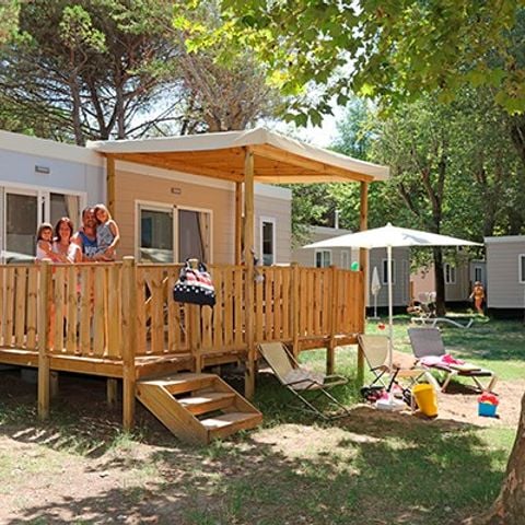 Casa mobile 6 persone - Casa mobile | Comfort XL | 3 Camere da letto | 6 Persone | Terrazza rialzata | 2 bagni | Aria condizionata.