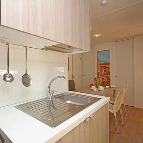 BUNGALOW 6 personnes - Mobil-home | Comfort | 3 Ch. | 6 Pers. | Terrasse surélevée | 2 SDB | Clim.