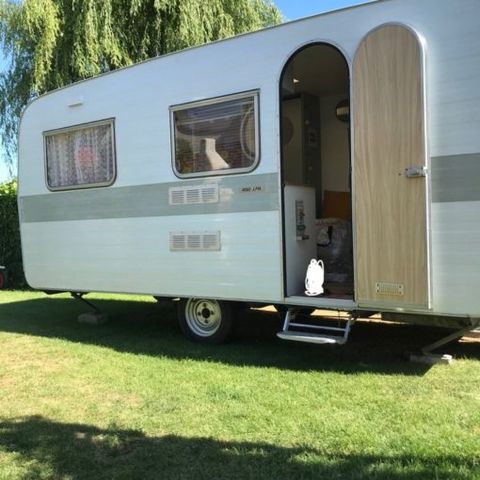 CARAVANA 4 personas - VINTAGE